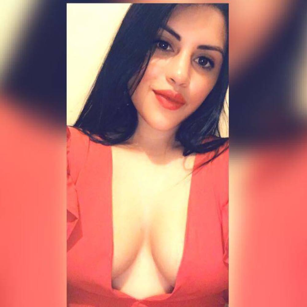 Meet your Posher, Stefanie